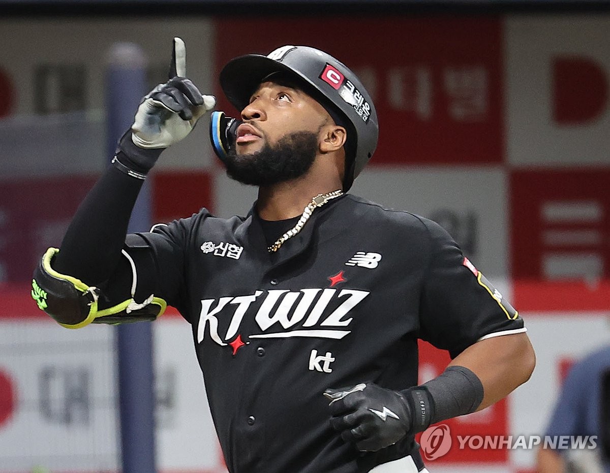 阿莫林本轮率葡体联赛5-1大胜 下场周中欧冠战曼城