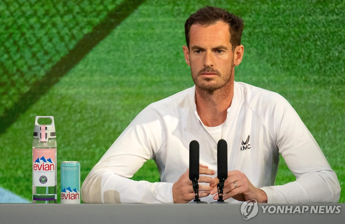 ✈️曼联主场4-0大胜！重返英超积分榜上半区